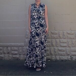 MSK Black and White Paisley Maxi Dress